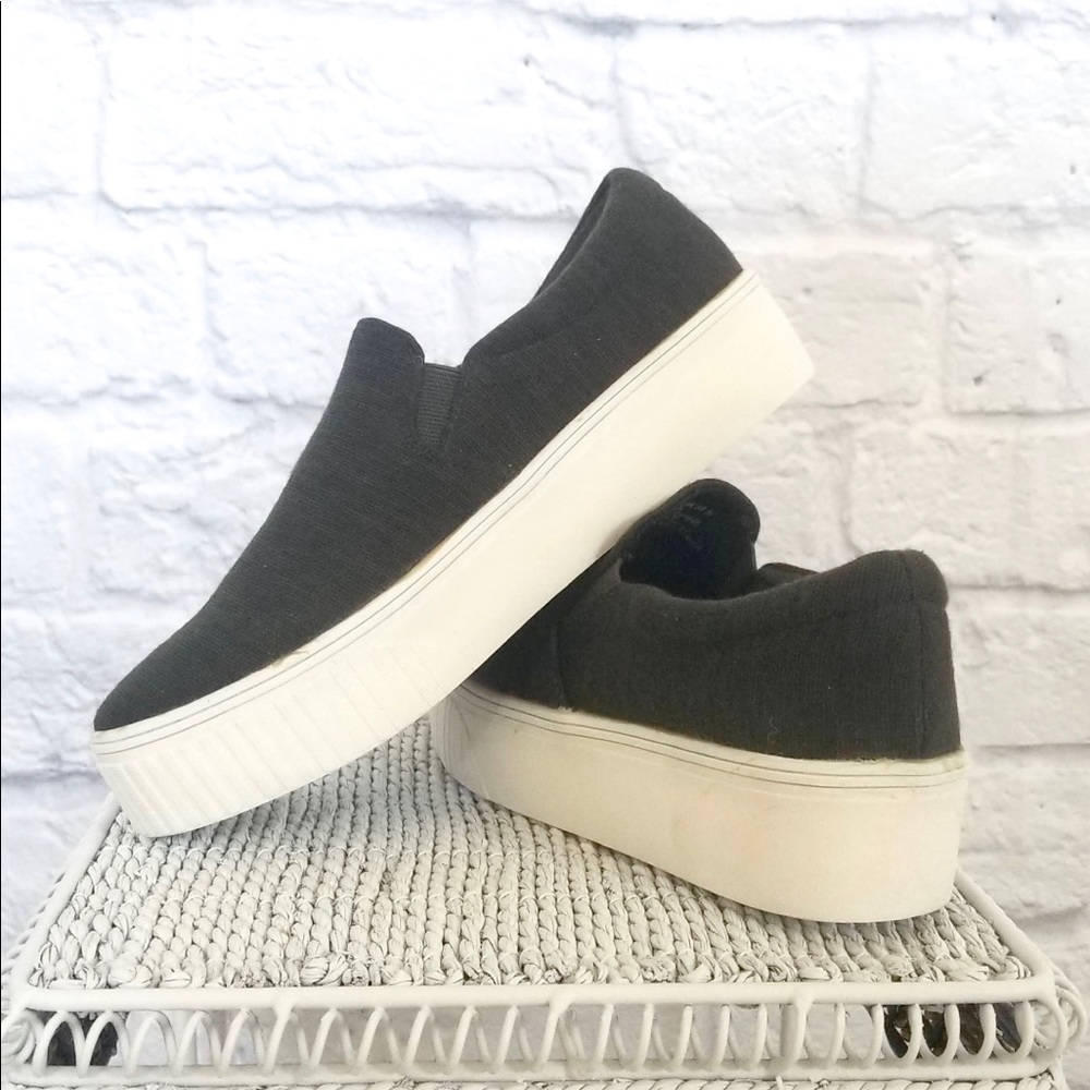 Olive Green Fabletics Pier Platform Sneaker